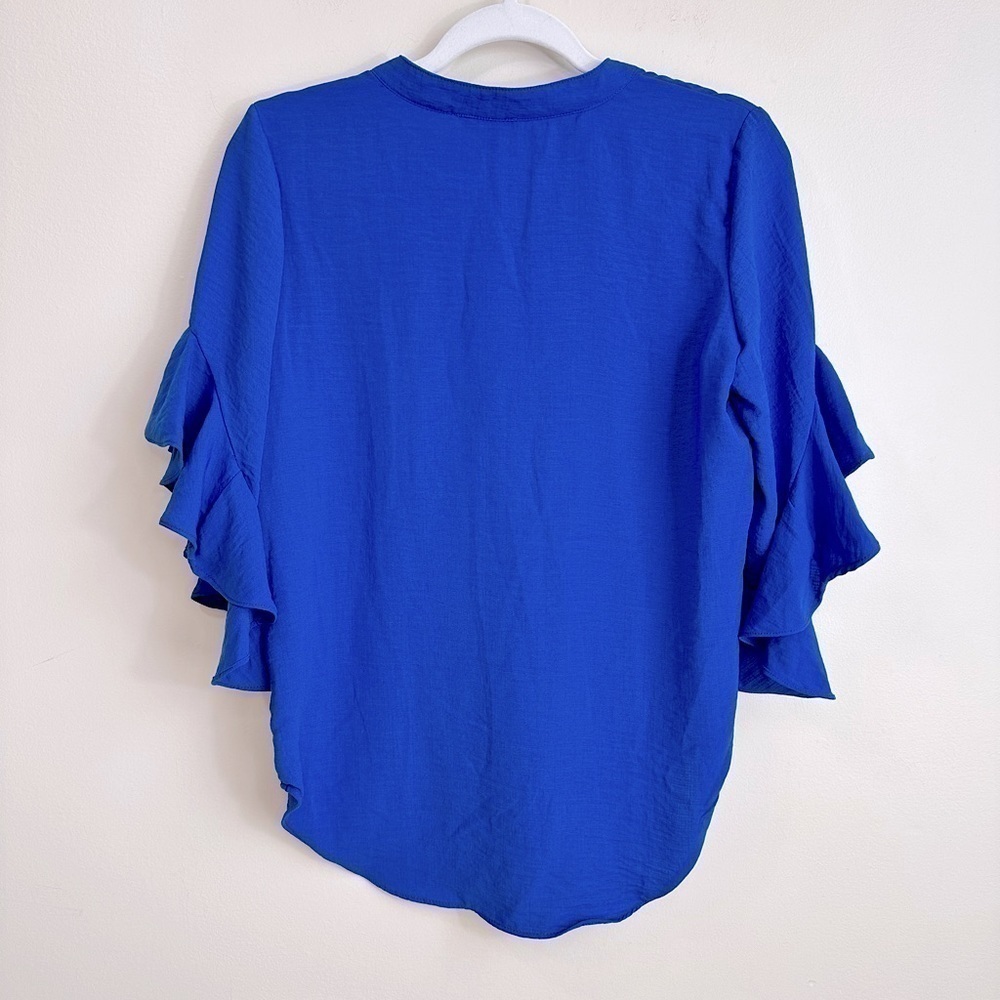 NWT Vince Camuto Split Neck Ruffle Sleeve Blouse Deep Azure Size XS - Picture 12 of 15